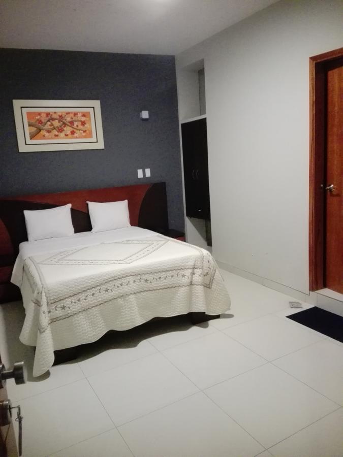 Hotel Vicente De La Vega Chiclayo Luaran gambar
